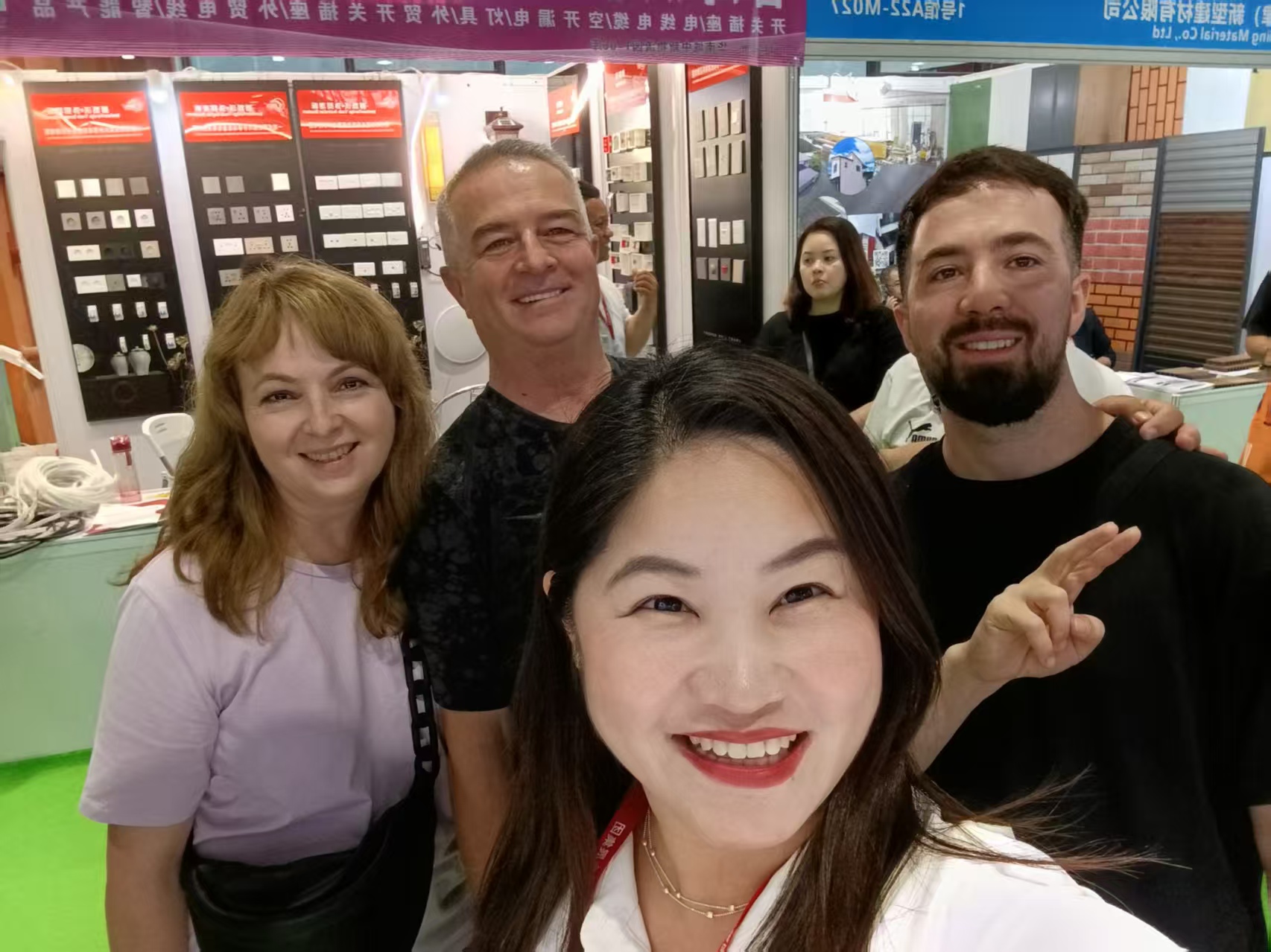 CGCH exhibition and visitor meeting photo 2