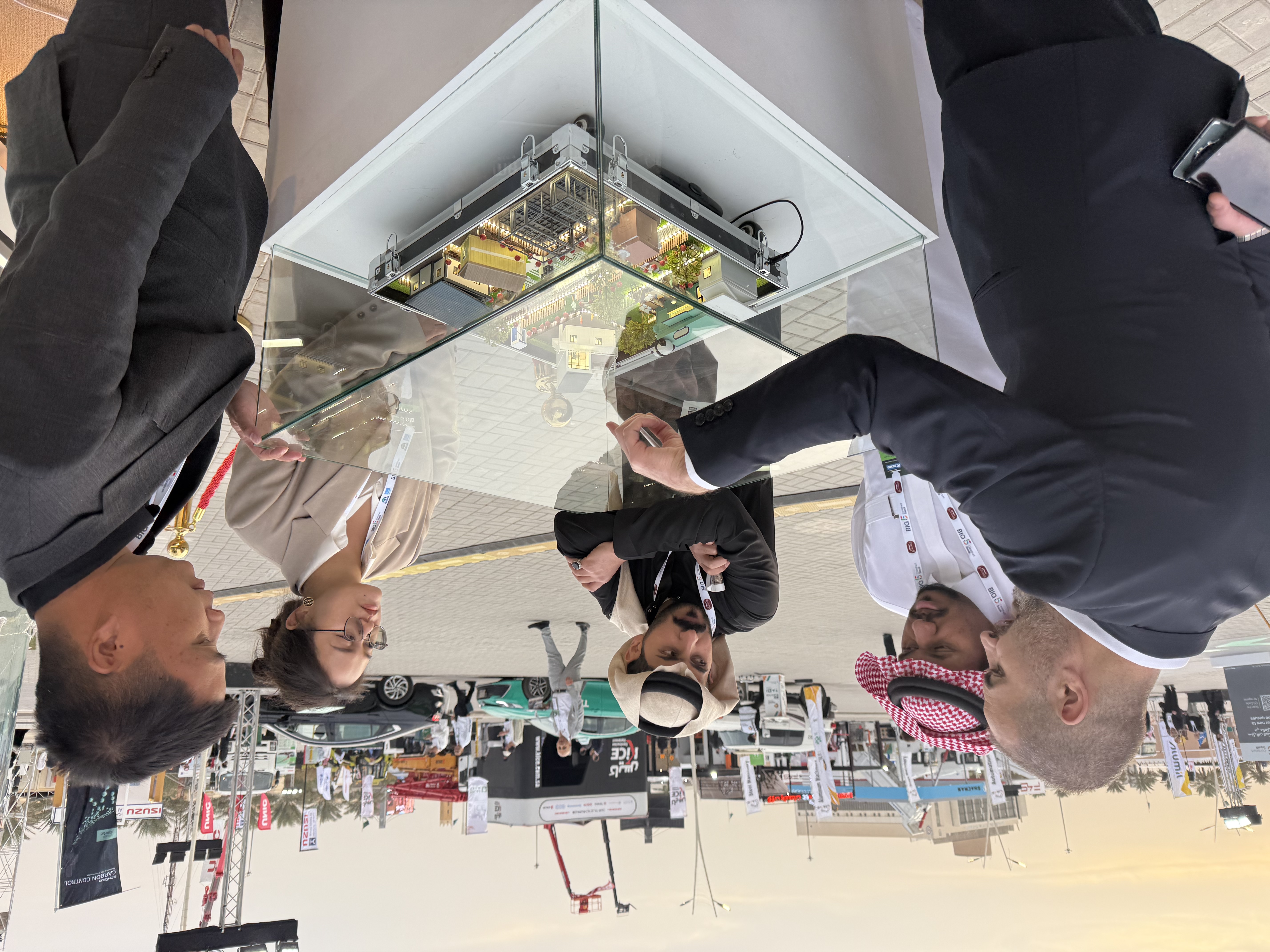 CGCH exhibition and visitor meeting photo 27